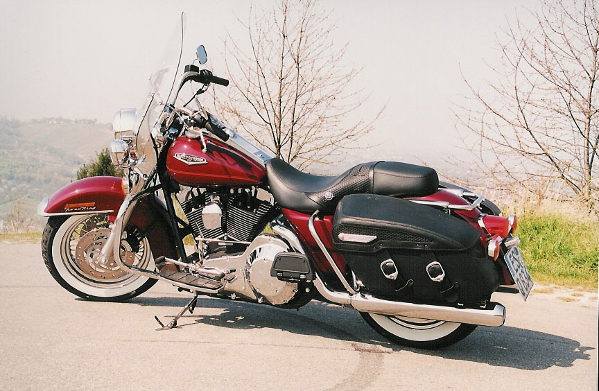 Harley-Davidson 2001 FLHRCI Road King Classic