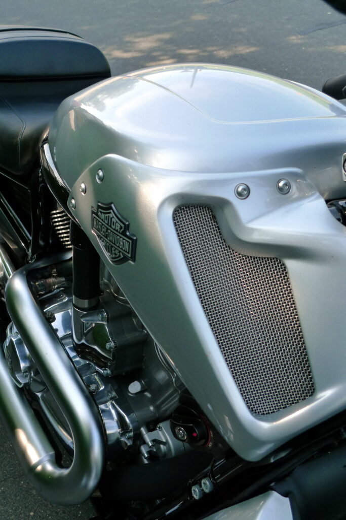 Motorrad angetestet: Harley-Davidson 2009 VRSCF V-Rod Muscle